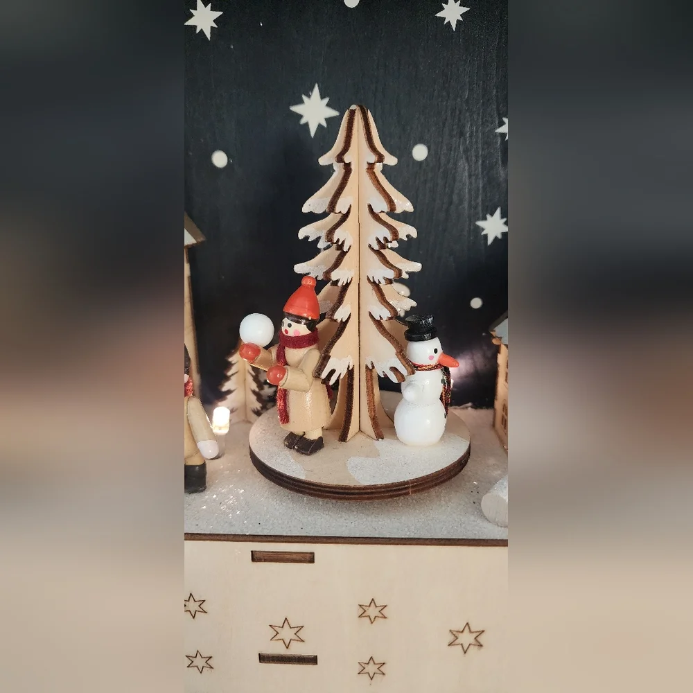 Kurt Adler‎ 13.5 Inch Battery Operated Wooden Musical LED House Light  Sound NWT